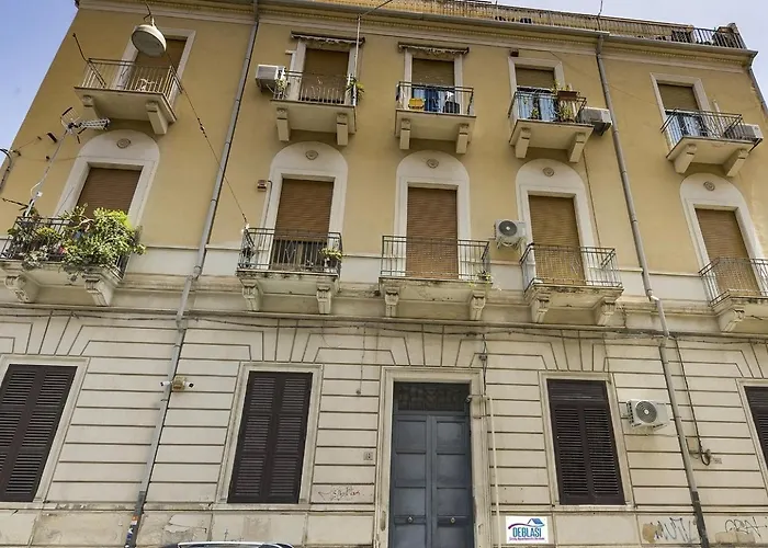 Martoglio - - Katanya